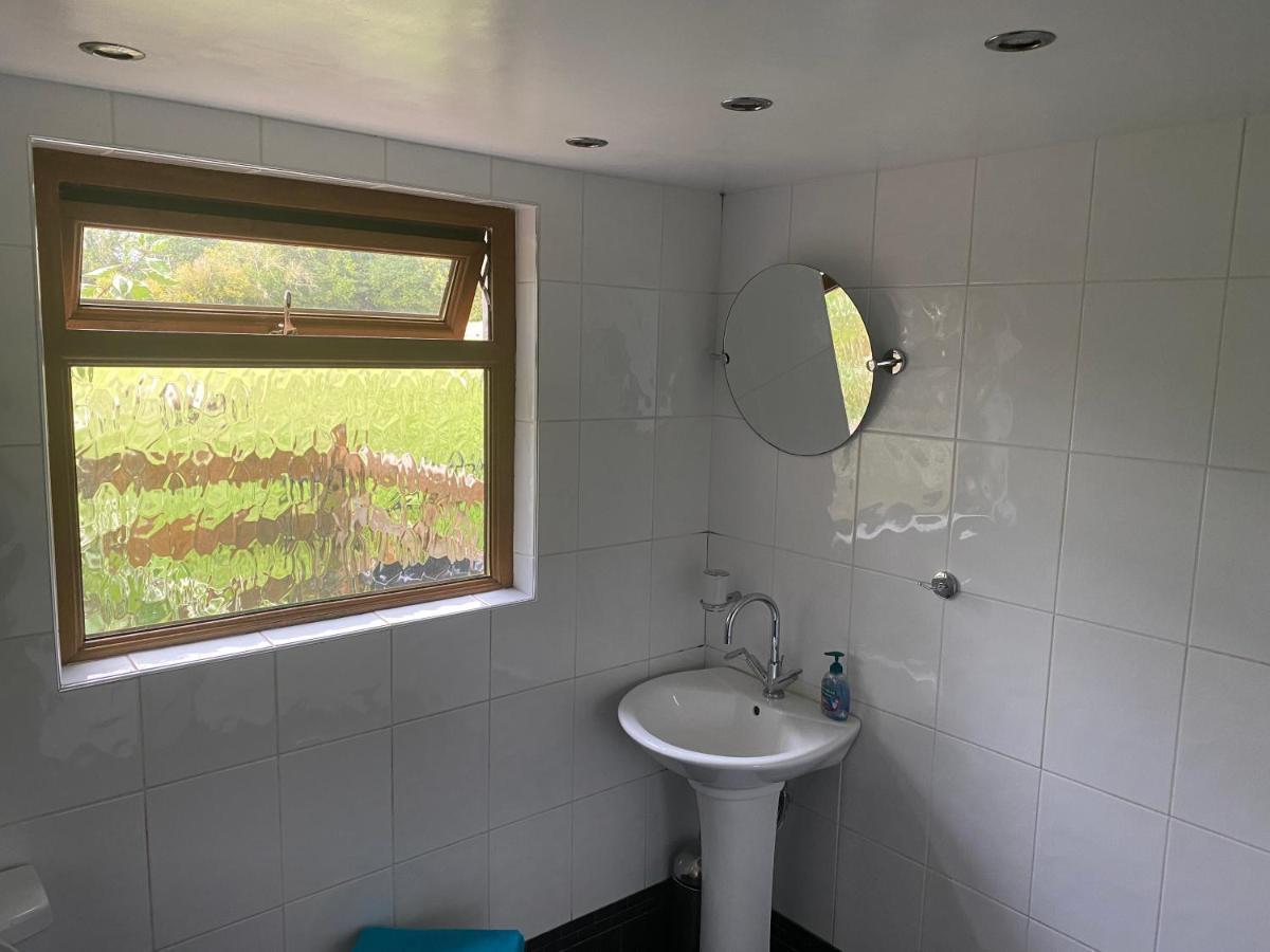 Mountain Suite, Stunning Views, Brecon Beacons Llanhamlach Luaran gambar